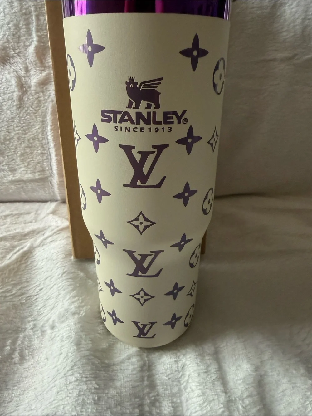 New Stanley 30oz Cream Laser LEngravedV Oil Slick Flip Top - Picture 2 of 6
